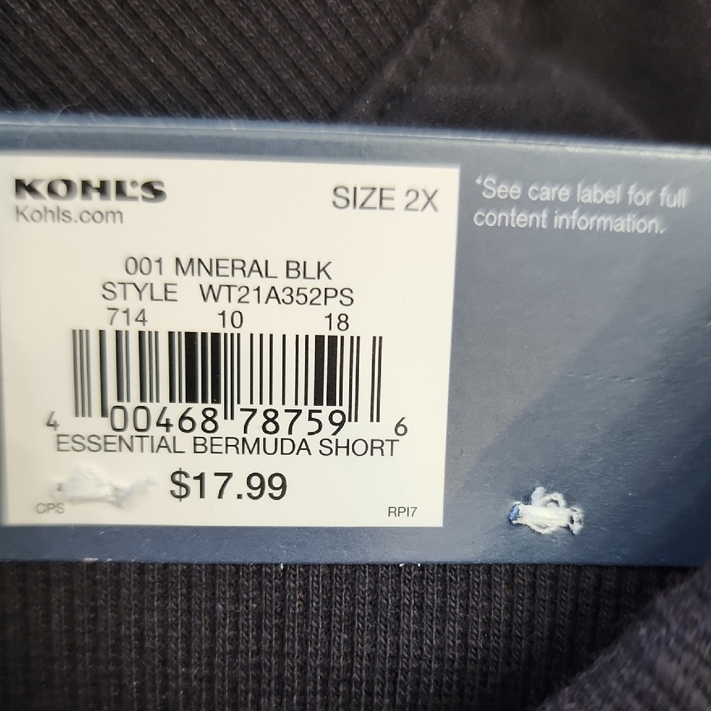 Tek Gear Womens Black Mid Rise Shorts. - Picture 4 of 5